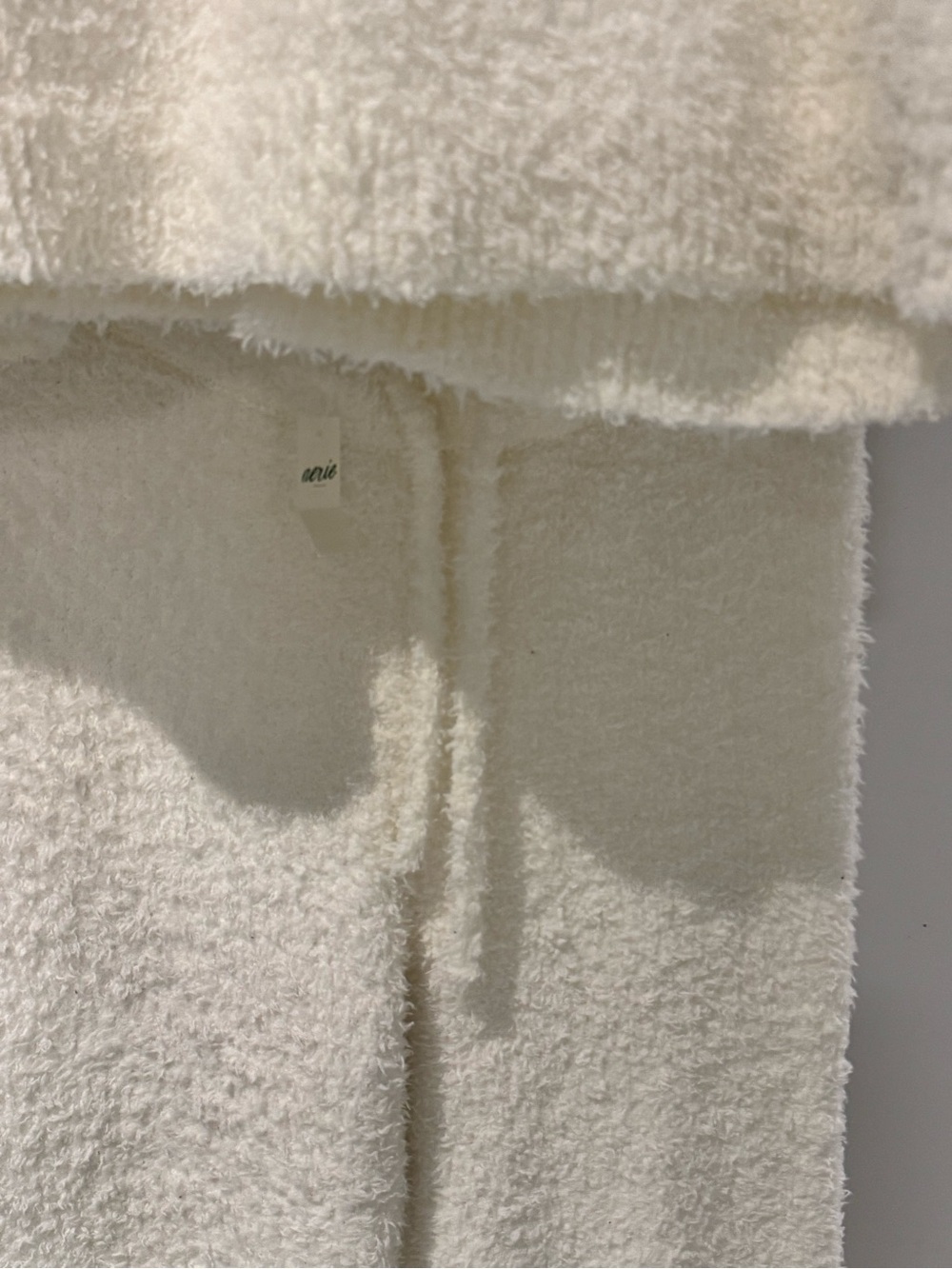 Aerie marshmallow fleece set - Picture 5 of 12